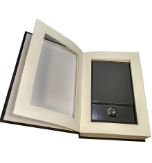 Книга- сейф «Alice in wonderland» (22×15×5.5 см) купить в интернет магазине подарков ПраздникШоп