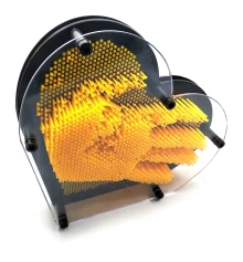 Пинарт «Сердце» желтый (22.5×20×4.5 см) купить в интернет магазине подарков ПраздникШоп