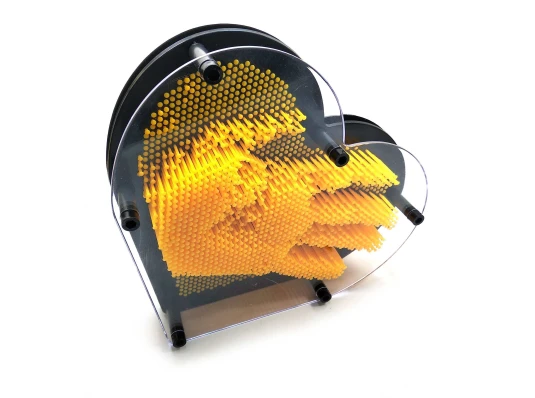 Пинарт «Сердце» желтый (22.5×20×4.5 см) купить в интернет магазине подарков ПраздникШоп