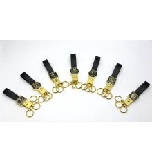 Брелок-авто с кожаным ремешком «золото» купить в интернет магазине подарков ПраздникШоп