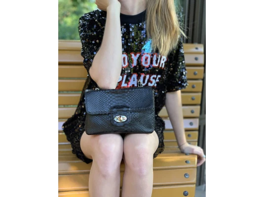 Сумочка из кожи питона (20×14×8 см) черная купить в интернет магазине подарков ПраздникШоп