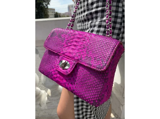 Сумочка из кожи питона (20×14×8 см) розовая купить в интернет магазине подарков ПраздникШоп