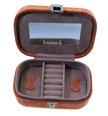 Шкатулка для бижутерии кремовая (15×10.5×4.5 см) купить в интернет магазине подарков ПраздникШоп