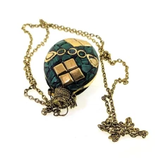 Аромакулон бронзовый с малахитовыми вставками (5.5×4.5×2 см) купить в интернет магазине подарков ПраздникШоп