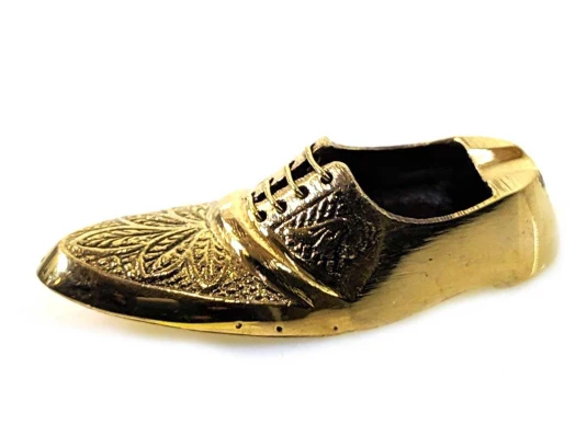 Пепельница туфля бронзовая (8×3×2 см) купить в интернет магазине подарков ПраздникШоп