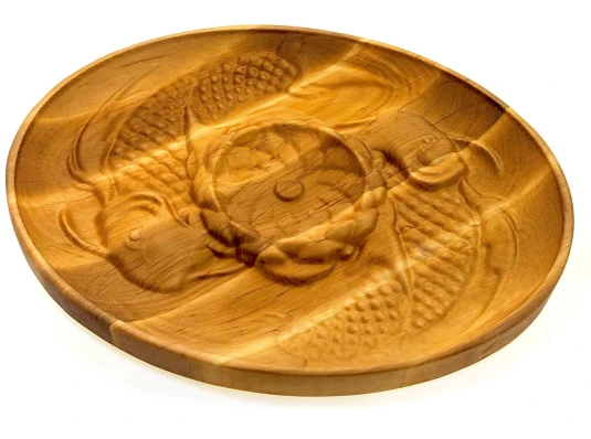 Менажница деревянная «Карпы и Лотос» (28.5×25×2 см) массив дерева купить в интернет магазине подарков ПраздникШоп