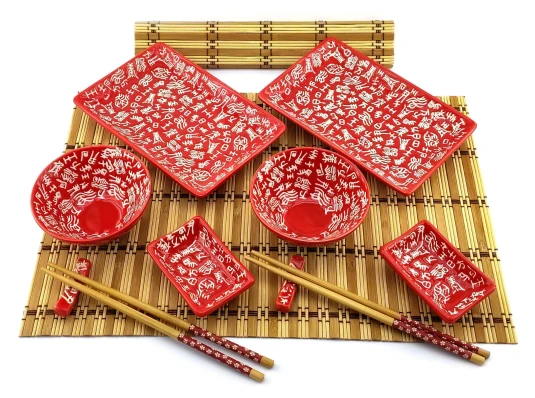 Сервиз для суши «Иероглифы на красном фоне» (2 персоны) (39×27.5×5.5 см) купить в интернет магазине подарков ПраздникШоп