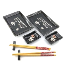 Сервиз для суши «Иероглифы на черном фоне» (2 персоны) (28×28.3×3.5 см) купить в интернет магазине подарков ПраздникШоп