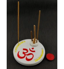 Подставка под благовония белая «Ом» (d14 смh1.8 см) дерево купить в интернет магазине подарков ПраздникШоп