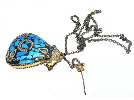 Аромакулон бронзовый инкрустирован бирюзой (5.5×4.5×2 см) купить в интернет магазине подарков ПраздникШоп