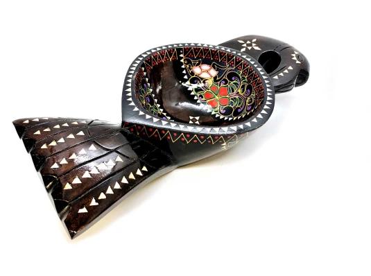 Братина «Птица» из цельного дерева инкрустированная перламутром (34×16.5×6 см) B купить в интернет магазине подарков ПраздникШоп