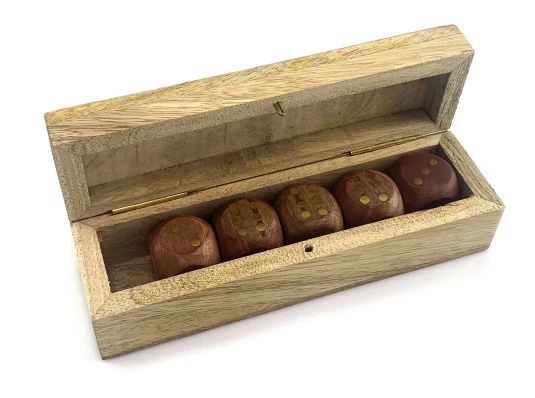 Игральные кости в деревянном футляре (12.7×4×4 см) купить в интернет магазине подарков ПраздникШоп