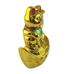 Кошка Манэки-нэко машущая лапой на чаше богатства (13.5×9.5×6.5 см) купить в интернет магазине подарков ПраздникШоп