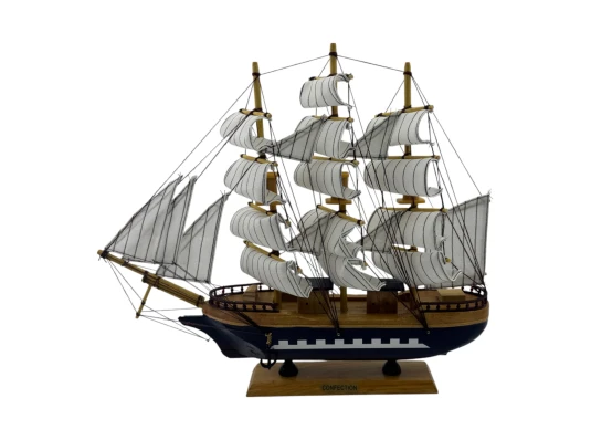 Модель парусника на подставке (40×34×6.5 см) купить в интернет магазине подарков ПраздникШоп