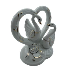 Лебеди с сердцем фарфор (11×11×7 см) купить в интернет магазине подарков ПраздникШоп