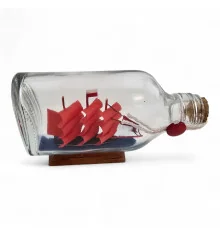 Модель парусника в бутылке (13×8 x 3 см) купить в интернет магазине подарков ПраздникШоп