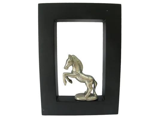 Картина с бронзовой фигурой «Лошадь» (21×15) (Индонезия) купить в интернет магазине подарков ПраздникШоп