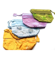 Сумочка с вышивкой (27×14×19 см) купить в интернет магазине подарков ПраздникШоп