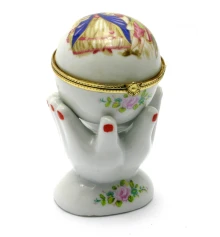 Шкатулка керамическая «Руки» (10×6×4.5 см) купить в интернет магазине подарков ПраздникШоп