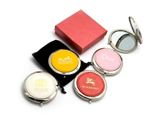 Зеркальце косметическое «Модные бренды» (d-7 см) (в коробке + чехольчик)25500 купить в интернет магазине подарков ПраздникШоп
