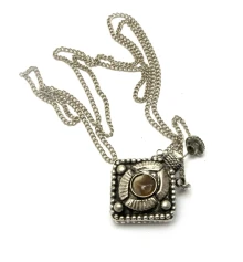 Аромакулон бронзовый с камнями (4×3.3×1.7 см) купить в интернет магазине подарков ПраздникШоп