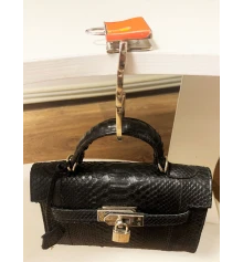 Сумкодержатель для женской сумочки «Сумочка» (7×5×1.5 см) купить в интернет магазине подарков ПраздникШоп