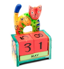 Вечный календарь «Кот» дерево (14.5×10.5×5 см) купить в интернет магазине подарков ПраздникШоп