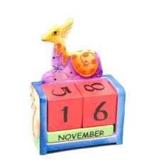 Вечный календарь «Жираф» дерево (14.5×10.5×5 см) купить в интернет магазине подарков ПраздникШоп