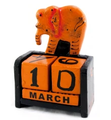 Вечный календарь «Слон» дерево черный (15×10×5 см) купить в интернет магазине подарков ПраздникШоп