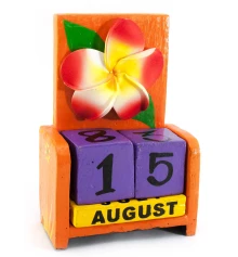 Вечный календарь «Цветок» дерево (15×10×5 см) купить в интернет магазине подарков ПраздникШоп