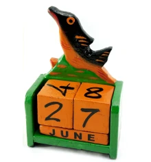 Вечный календарь «Рыба» дерево зеленая (15×10×5 см) купить в интернет магазине подарков ПраздникШоп