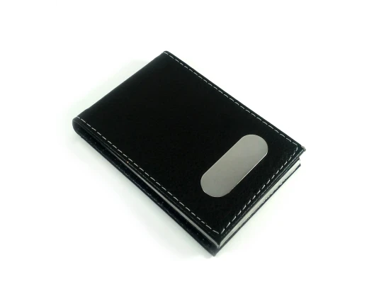 Визитница черная кожаная с магнитным замком на 15 визиток (9×6.5×1.5 см) купить в интернет магазине подарков ПраздникШоп