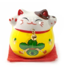 Кошка Манэки-нэко желтая (5×5×5 см) купить в интернет магазине подарков ПраздникШоп