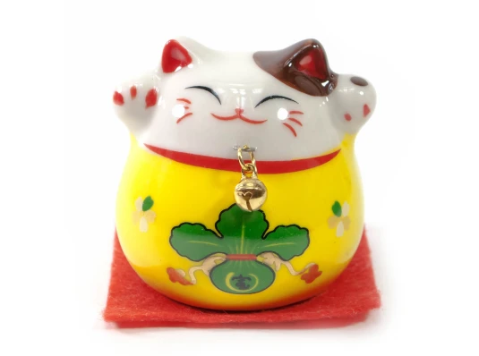 Кошка Манэки-нэко желтая (5×5×5 см) купить в интернет магазине подарков ПраздникШоп