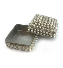 Шкатулка квадратная с жемчугом (7×7×4 см) купить в интернет магазине подарков ПраздникШоп