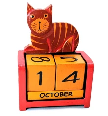 Вечный календарь «Кот» дерево коричневый (14×10×5 см) D купить в интернет магазине подарков ПраздникШоп