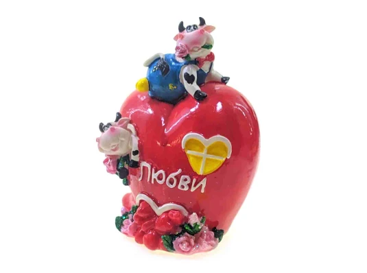 Коровы на сердце копилка (11×8×6 см) A купить в интернет магазине подарков ПраздникШоп