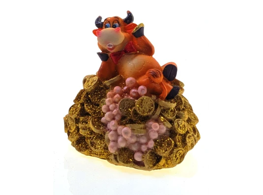 Корова на куче денег (10×10×9 см) A купить в интернет магазине подарков ПраздникШоп