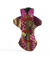 Чехол на бутылку малиновый «Кимоно» (28×25 см) купить в интернет магазине подарков ПраздникШоп