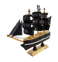 Модель парусника на подставке «Пиратский корабль» (11.5×11.2×3 см) купить в интернет магазине подарков ПраздникШоп