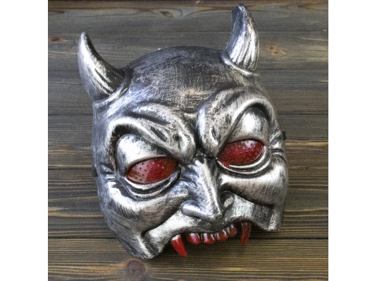 Полумаска Демон (серебро) купить в интернет магазине подарков ПраздникШоп