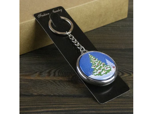 Брелок 6850 объемный Ель в лесу купить в интернет магазине подарков ПраздникШоп