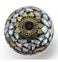 Шкатулка металлическая с перламутром и кораллами (h-3.2 купить в интернет магазине подарков ПраздникШоп