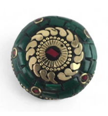 Шкатулка металлическая с кораллами и бирюзой (h-3.2 купить в интернет магазине подарков ПраздникШоп