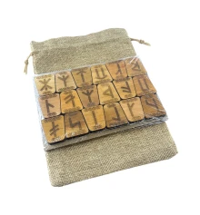 Руны «Славянские» светлые купить в интернет магазине подарков ПраздникШоп