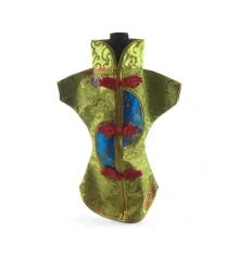 Чехол на бутылку салатовый «Кимоно» (28×25 см) купить в интернет магазине подарков ПраздникШоп