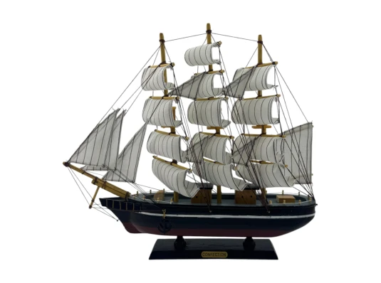 Модель парусника на подставке (40×34×6.5 см) купить в интернет магазине подарков ПраздникШоп