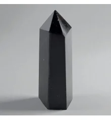 Кристалл обсидиана в форме башни (полированный купить в интернет магазине подарков ПраздникШоп
