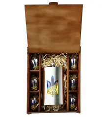 Набір подарунковий у коробці "Тризуб" (Фляга 10 OZ+ 6 чарок) купить в интернет магазине подарков ПраздникШоп
