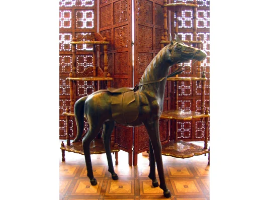 Конь кожа (36") (106×93×26 см) купить в интернет магазине подарков ПраздникШоп